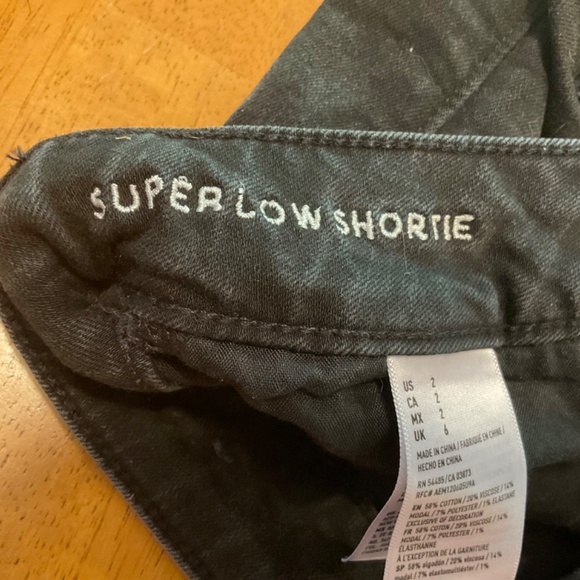 American Eagle outfitters size 2 black denim shorts super low shortie - Picture 6 of 7